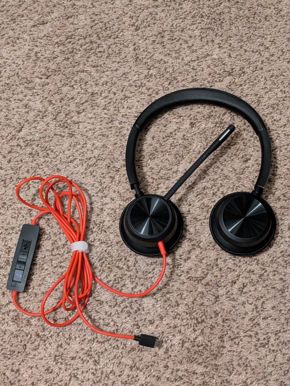 Poly Blackwire 8225 Premium Wired Headset (Plantronics)